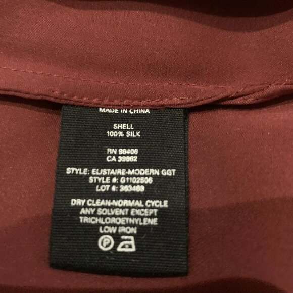 NWT Theory 100% Silk Elistaire Off The Shoulder Blouse Black Cherry Size Small - Picture 11 of 13